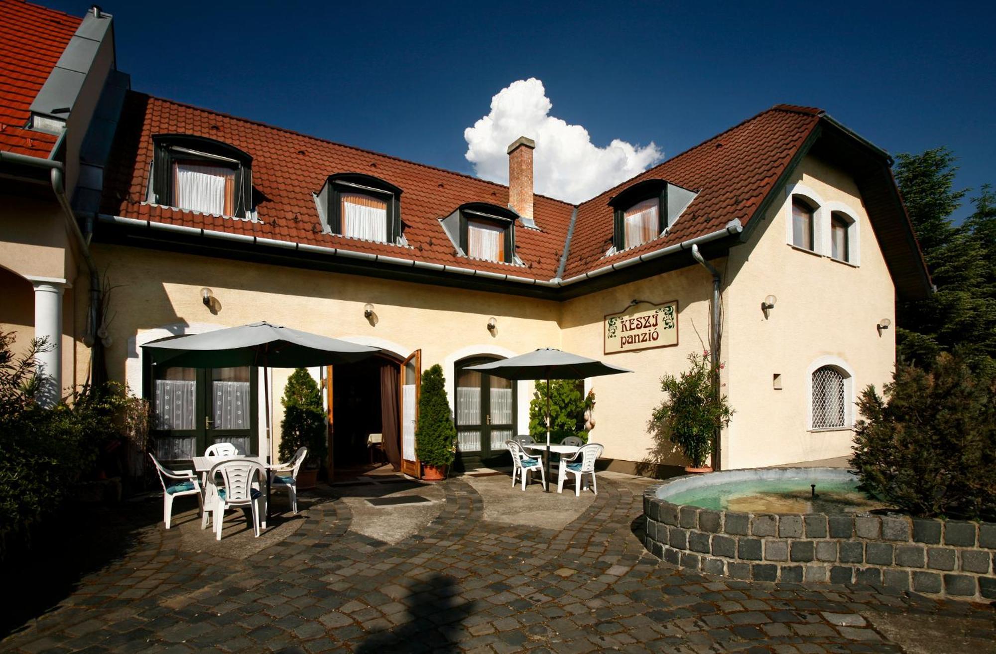 Keszi Panzió Budakeszi Exterior foto