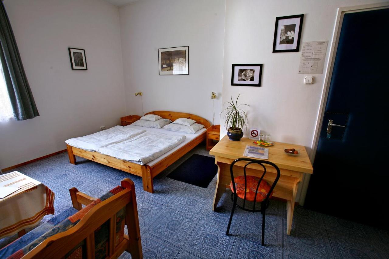 Keszi Panzió Budakeszi Quarto foto